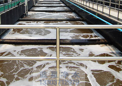 某廢水處理現(xiàn)場(chǎng) 某廢水處理現(xiàn)場(chǎng)